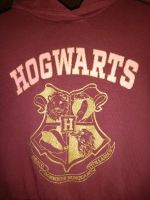 Harry Potter Pulli Gr.122 Kapuze Hogwarts Sweatshirt bordeaux Bayern - Bad Neustadt a.d. Saale Vorschau
