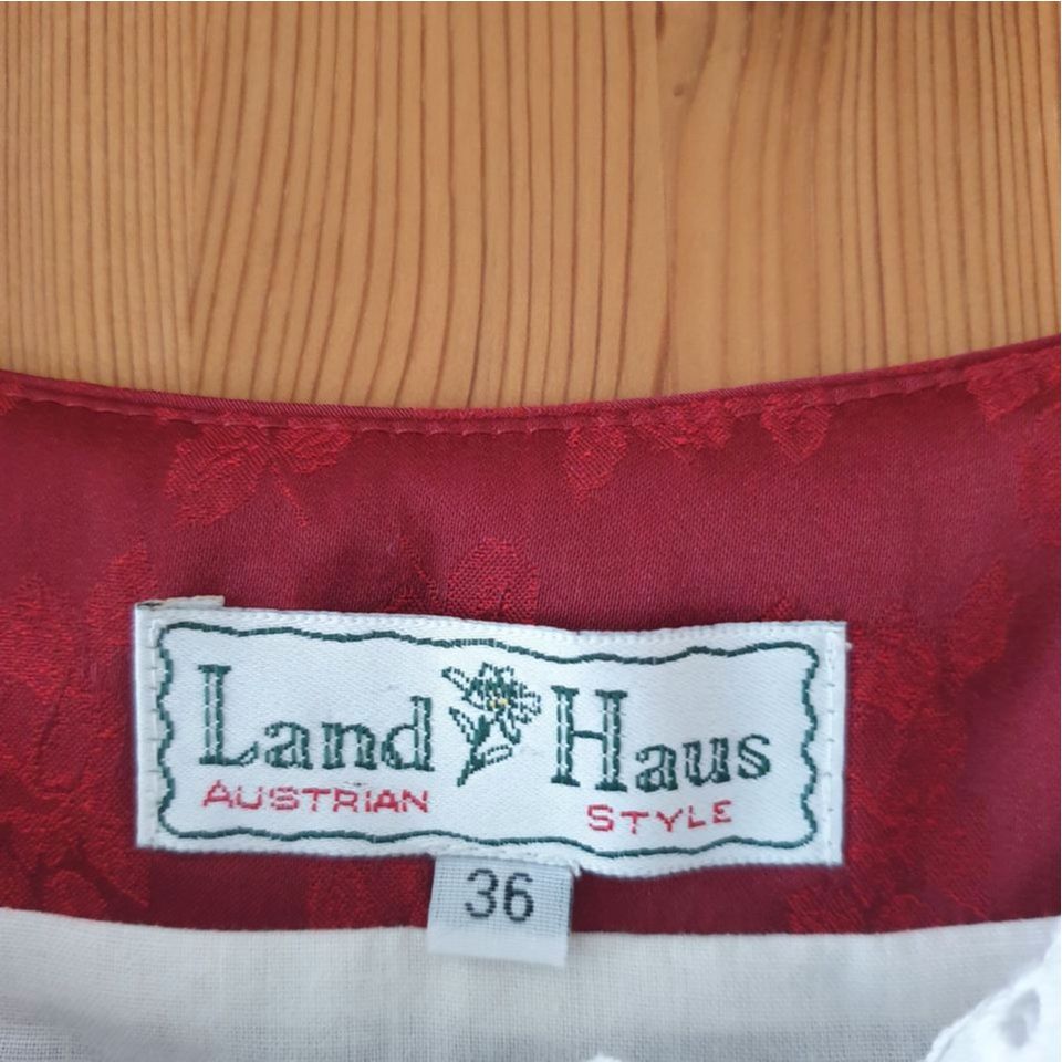 Landhaus Dirndl mit Bluse in Baiersdorf