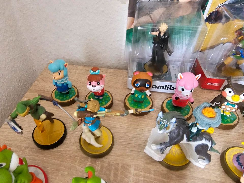 Nintendo Amiibo Figuren Switch Wii U 3DS Cloud  Zelda Link Shulk in Aachen