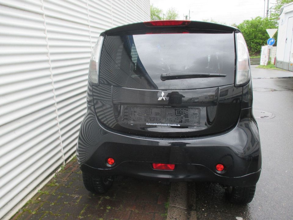 Mitsubishi i-MiEV MiEV in Köln