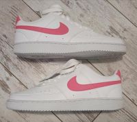 Neu Nike Weiß Gr. 40 Nordrhein-Westfalen - Moers Vorschau