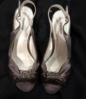 Textil Pumps Slingpumps aubergine grau Steine Nordrhein-Westfalen - Lüdenscheid Vorschau