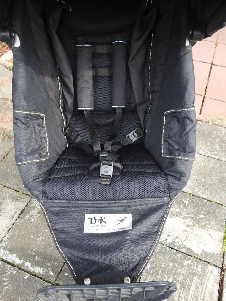 TFK Joggster (Sportkinderwagen, Buggy) mit Luftradbereifung in Weilerswist