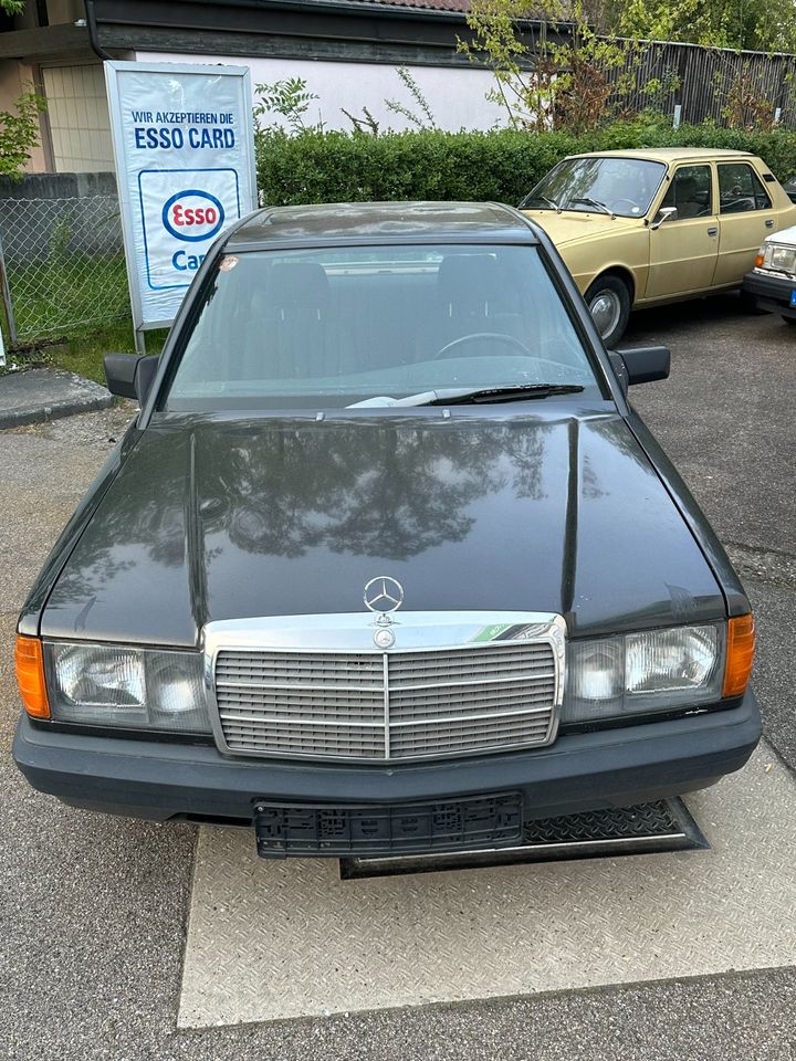 Mercedes W201 - 190E 2.0 - Babybenz - Oldtimer - Klima - ohne TÜV in Manching