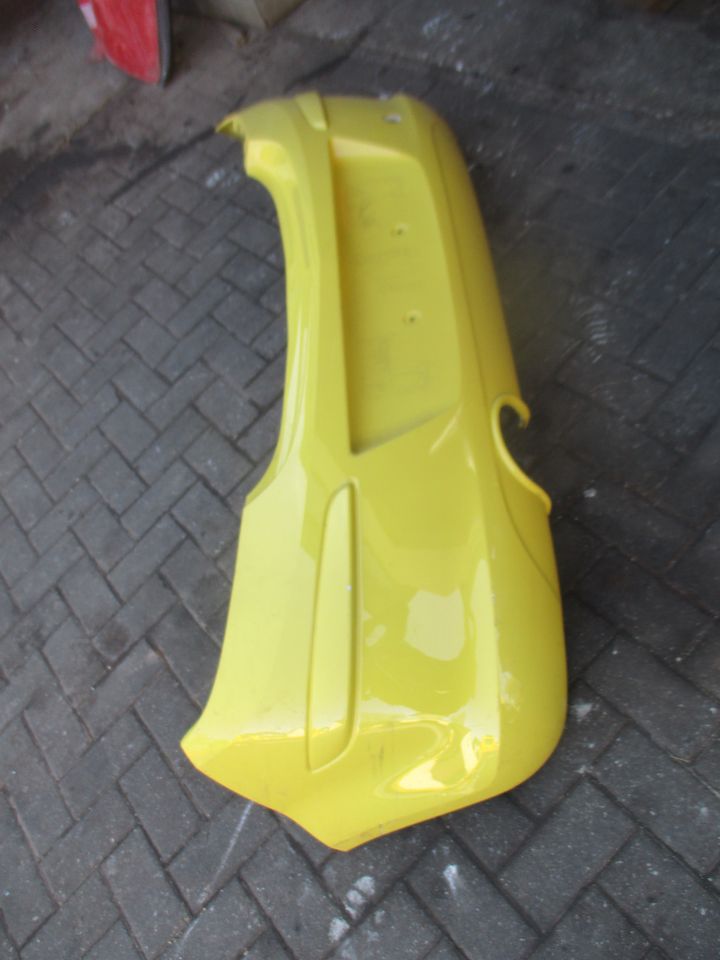 Opel Corsa/D Sto0stange Hinten Gelb 3 Türig ( 13179893) in Allersberg