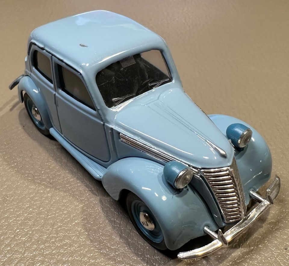 Modellauto Brumm R064-01 Fiat 1100 B 1948 azzurro cenere 1:43 in Rangendingen