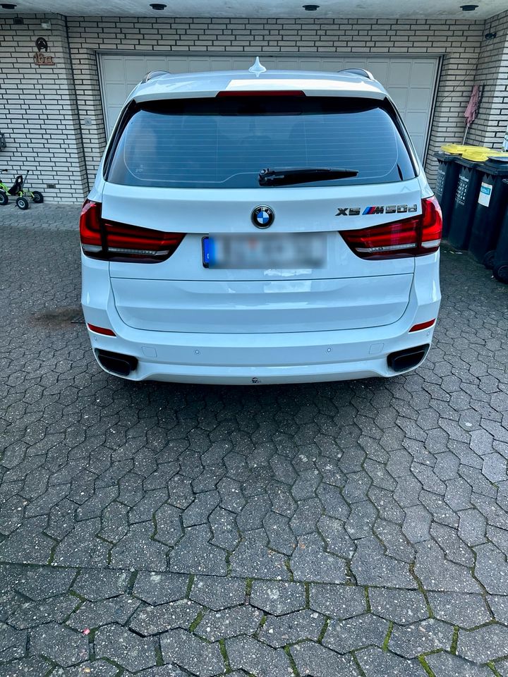 BMW x5  50d M  22 Zoll in Bielefeld