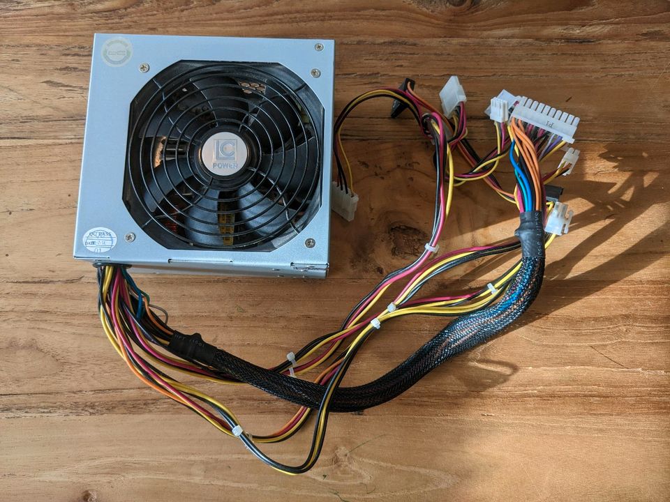 PC Netzteil LC-Power LC5550 550W in Brandenburg - Beelitz | Weiteres PC  Zubehör gebraucht kaufen | eBay Kleinanzeigen ist jetzt Kleinanzeigen