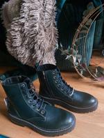 Stradivarius Stiefel Gr. 40 dunkelgrün Leipzig - Gohlis-Mitte Vorschau