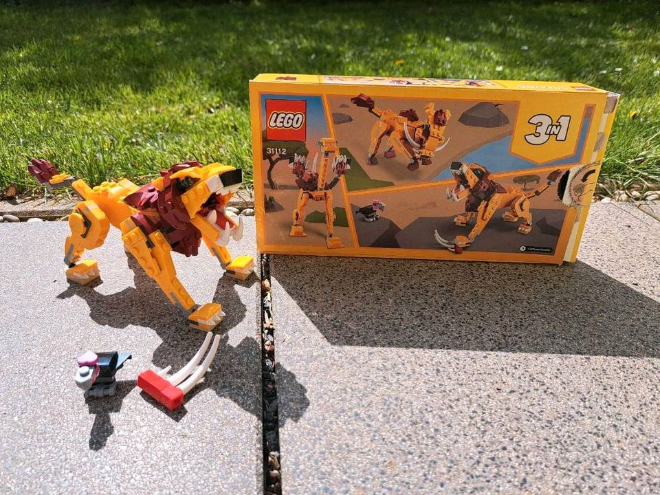 Lego Sammlung Sets Parkhaus Tiere Telekom Friends Kicker Disney in Thalmassing