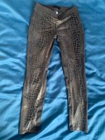 Leggings Jeggings Schlangenmuster Damenhose Hose Lederhose S 36 Frankfurt am Main - Sachsenhausen Vorschau