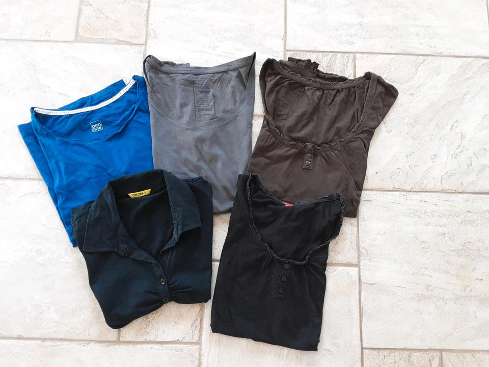 Paket 5 T-Shirts Gr. 38 Gr. M Esprit QS Pimkie braun blau schwarz in Wüstheuterode