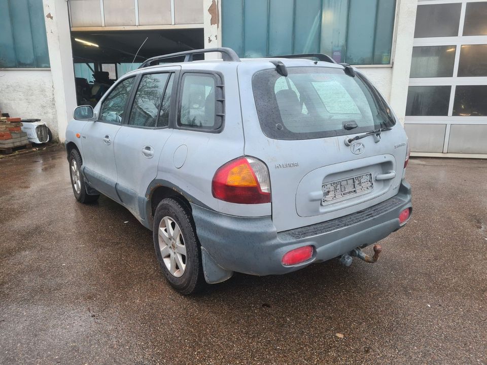 Hyundai Santa Fe 2.0 GLS CRDI in Unterschneidheim