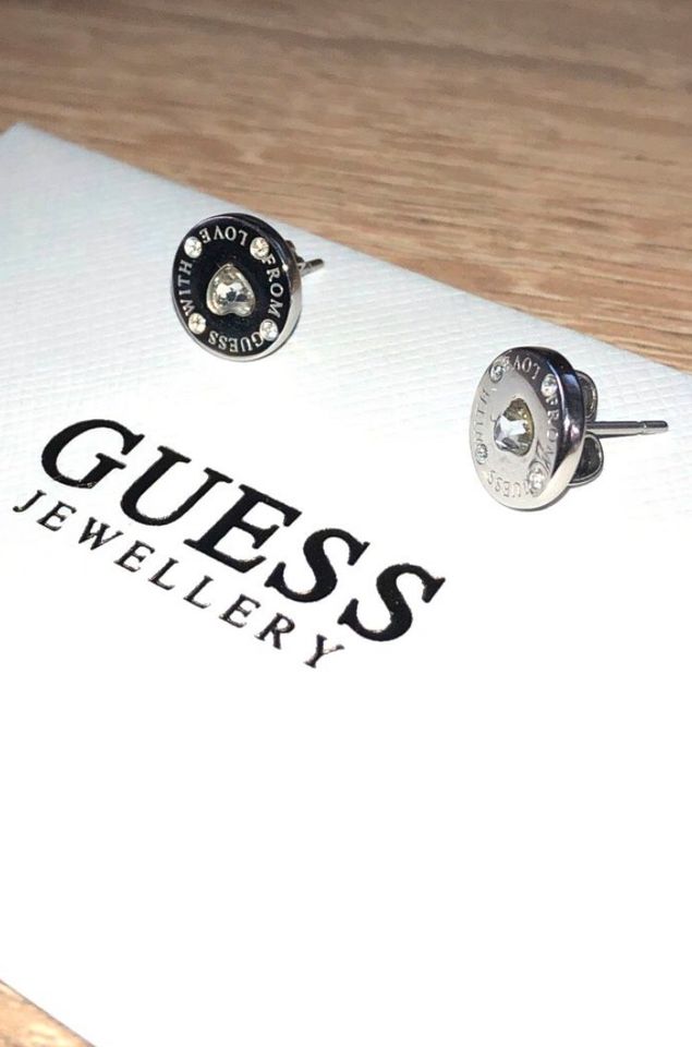 Guess Schmuck,Ohrstecker Neu in Neukirchen/Erzgeb