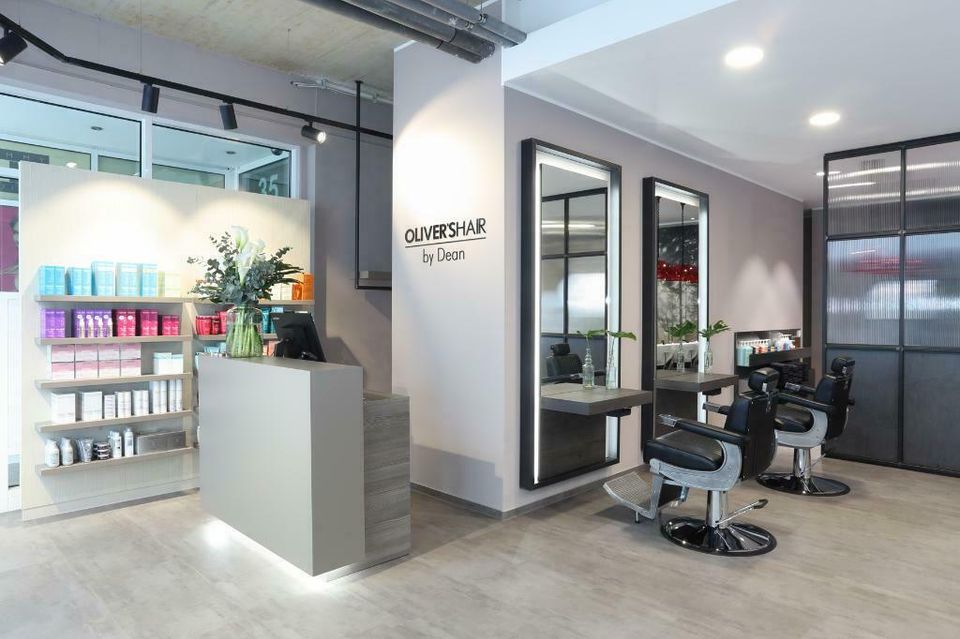 FRISEUR // AUSBILDUNG 2024 in Düsseldorf