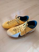 Fußballschuhe Nike Mercurial Gr. 37,5 Bayern - Kühbach Vorschau