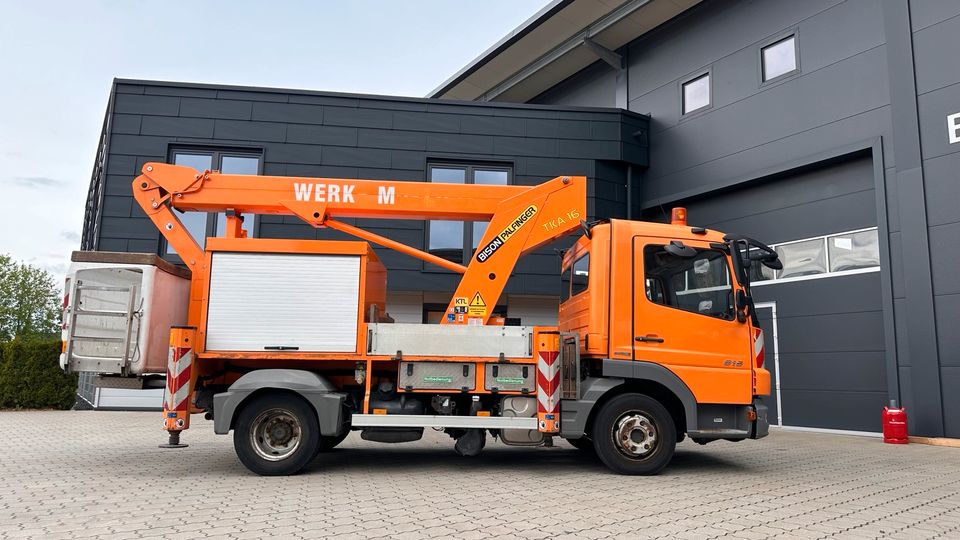 ATEGO 816 Hebebühne Bison in Waldkraiburg