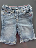 Tommy Hilfiger Jeans Babyjeans Mädchen Gr. 3 - 6 Monate München - Bogenhausen Vorschau