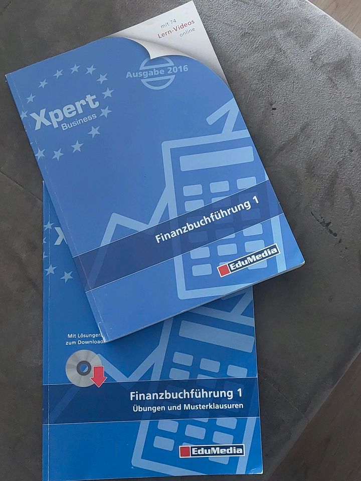 Finanzbuchführung Buch und Übungsheft in Menden