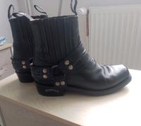 Sendra Biker Boots 38 top Zustand f. Harley Girls o.a. Niedersachsen - Braunschweig Vorschau