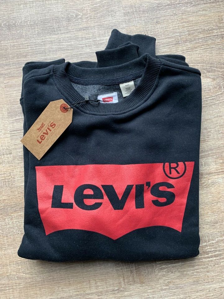 Levi’s Pullover neu und mit Etikett Gr. S und in M in Hamburg