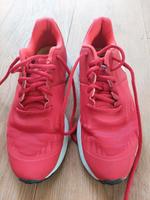 Nike Turnschuhe Sneaker rot Gr. 38 Bayern - Bayreuth Vorschau