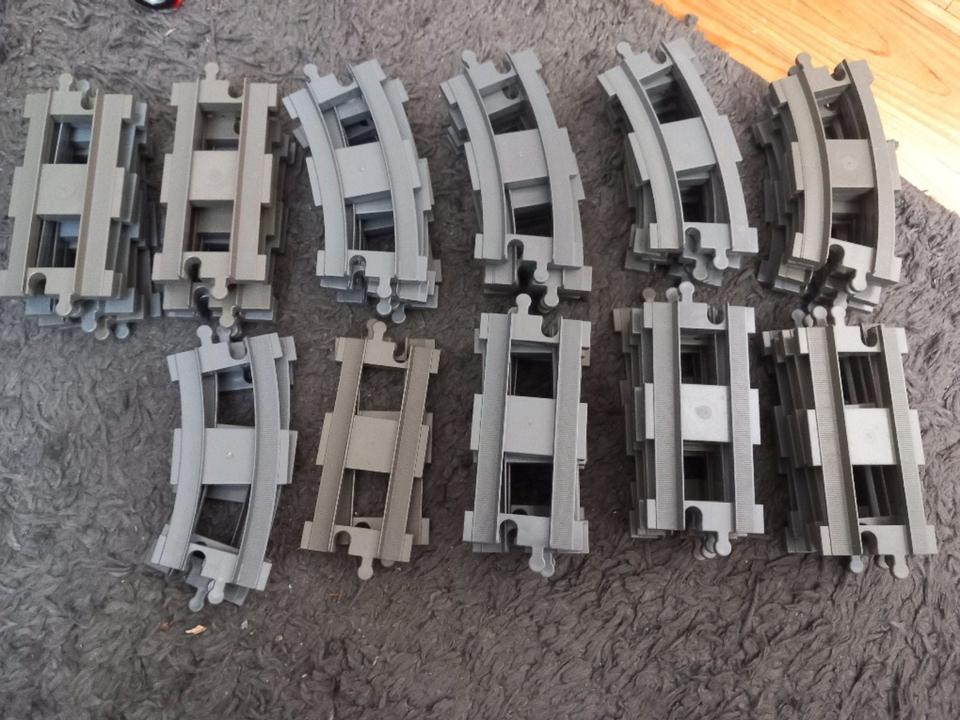 Lego Duplo Eisenbahn grosses Set 50 Schienen Brücke Lok Wagen in Itzehoe