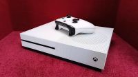 Xbox One S: 500GB, 1x Controller, 2x Akku + Ladestation / 193955 Dresden - Mickten Vorschau