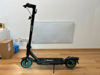 (Gewerblicher Kunde aufgepasst!) Daum E-Scooter mit Straßenzulassung (ABE), Faltbarer Elektroroller für Erwachsene mit APP - 400W Motor, 7,8AH Batterie, 15KG Gewicht, Max Belastung 120 kg Essen - Essen-Borbeck Vorschau