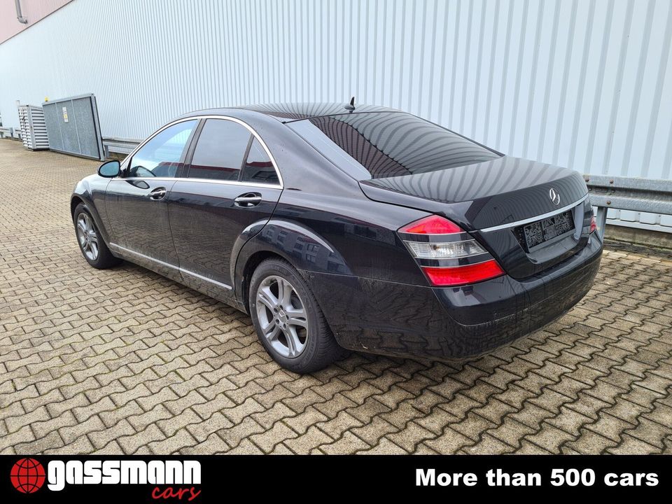 Mercedes-Benz S 350, Limousine, W221 in Bovenden