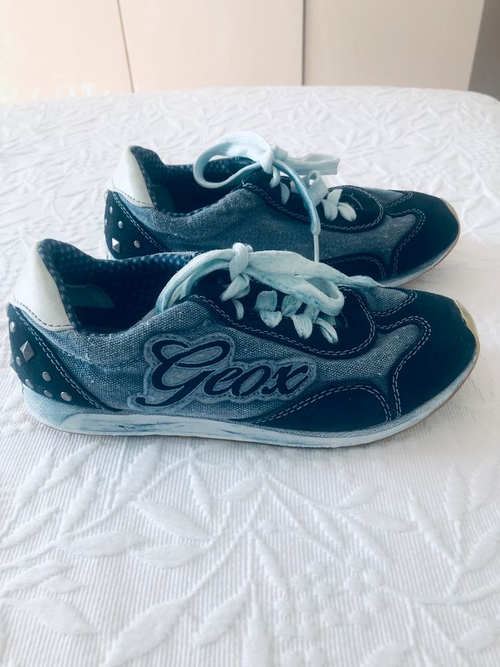 Geox Sneaker Größe 37 Jeans Optik in Düsseldorf