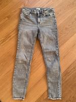 hellgraue Skinnyjeans Niedersachsen - Deutsch Evern Vorschau