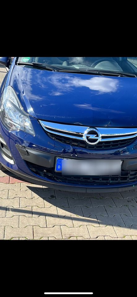 Opel Corsa Baujahr 14 Unfall :50.000km/ bietet in Gießen