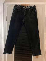 Cordhose Herren Bugatti Anthrazit Gr. 36/32 Schleswig-Holstein - Ahrensburg Vorschau