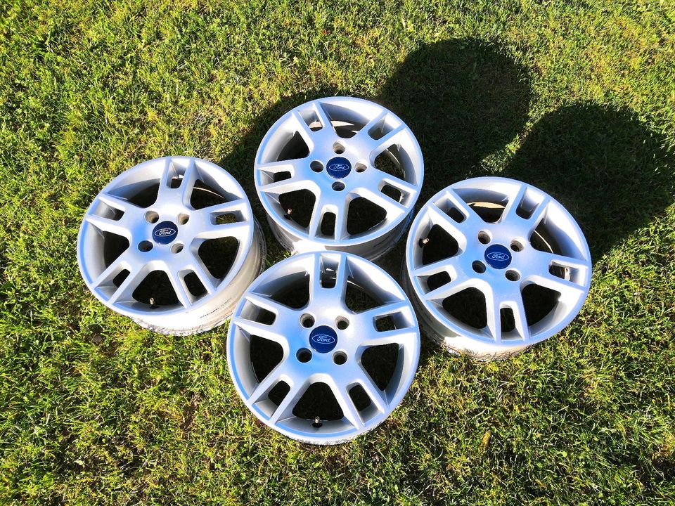 15 Zoll Alufelgen Ford Focus Mk1 4x108 Sierra Mondeo Mk2 Fiesta in  Rheinland-Pfalz - Beuren (Hochwald) | Reifen & Felgen | eBay Kleinanzeigen  ist jetzt Kleinanzeigen