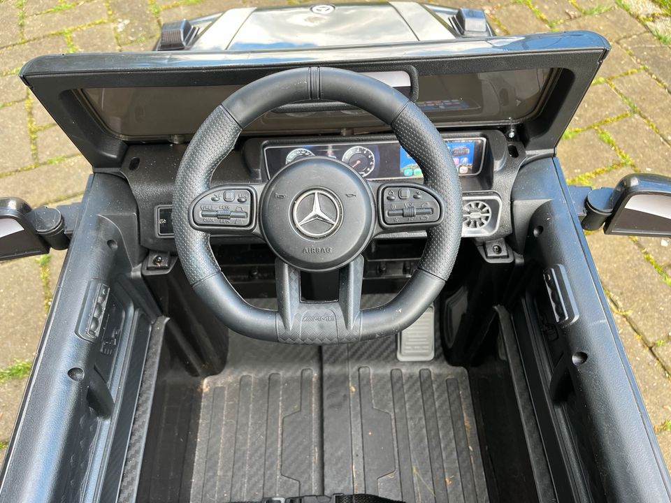 Mercedez Benz G63 G-Klasse AMG SUV Kinder Elektroauto in Hagen im Bremischen