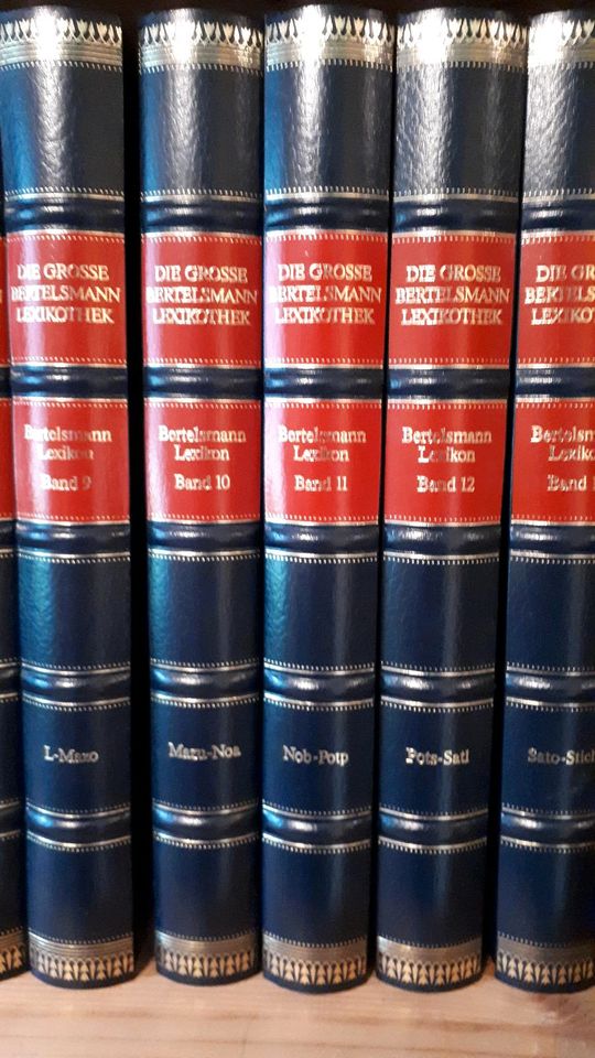 Die große Bertelsmann Lexikothek Bücherbände, 31 Bücher in Zwota