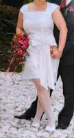 Hochzeitskleid Seide kurz mit Mantel und Schuhen v. Högel 42/ 37 Bayern - Gersthofen Vorschau