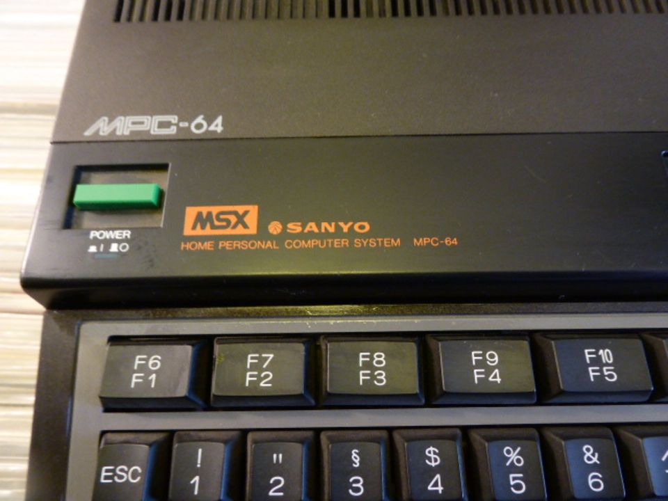 Computer vintage : Sanyo MPC -64 in Berlin