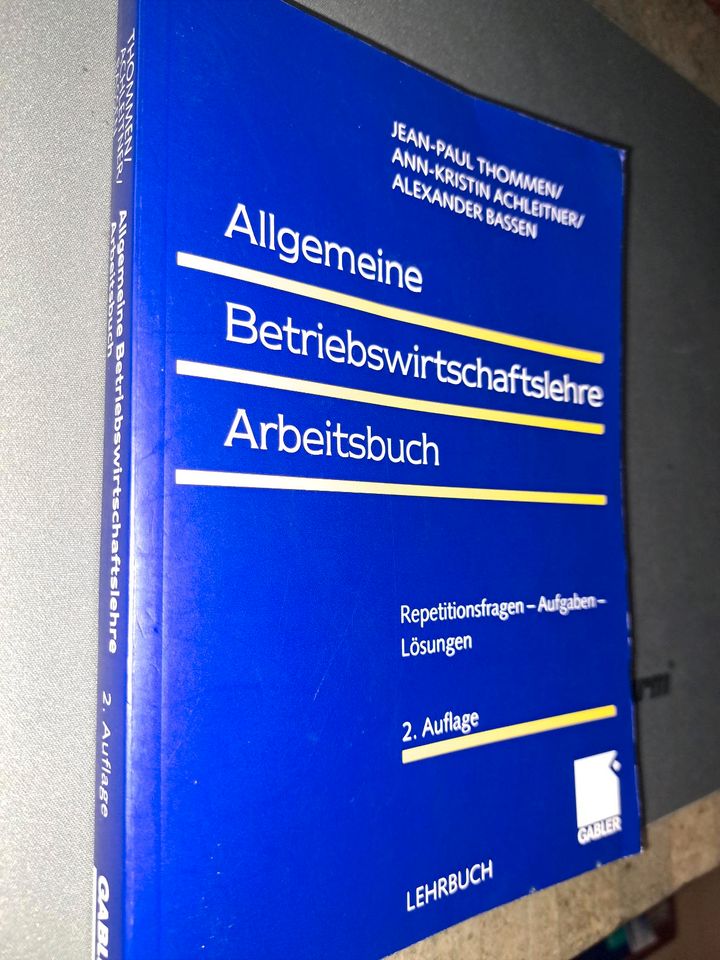 Allgemeine Betriebswirtschaftslehre Arbeitsbuch Aufgaben Lösungen in Berlin