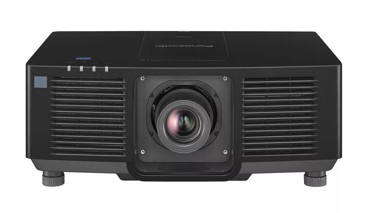 Panasonic PT-MZ880 Beamer 8000 ANSI Lumen mieten in Oberreichenbach