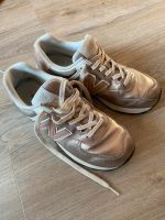 Sneaker Damen New Balance 574 Größe 40 metallic Niedersachsen - Uchte Vorschau