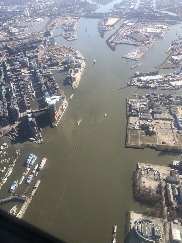 Rundflug über Hamburg in Hamburg