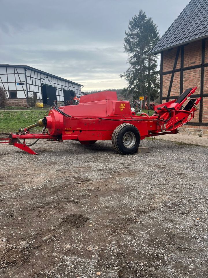 ANKAUF / SUCHE Rundballenpresse HD Presse Claas Krone Welger in Bad Arolsen