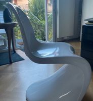 2 Panton Stühle weiß, glänzende Oberfläche Stuttgart - Bad Cannstatt Vorschau