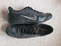 NIKE Wmns ALEXI schwarz Damen Sport  Sneaker Halbschuhe Hessen - Groß-Umstadt Vorschau