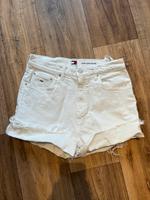 Tommy Jeans Shorts Nordrhein-Westfalen - Bad Oeynhausen Vorschau