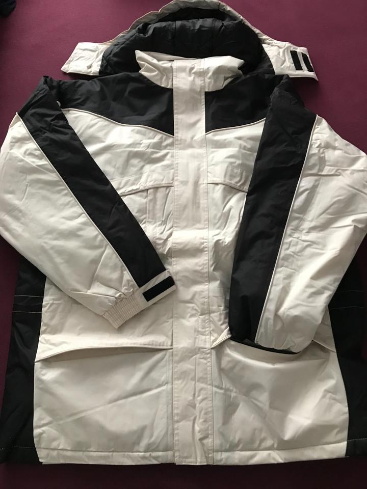 Herren Parka Longjacke Kapuze wasserdicht weiß schwarz XL NEU in Nordhalben