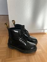 Dr martens Stiefel Lack glänzend 39 Damen Nordrhein-Westfalen - Siegen Vorschau