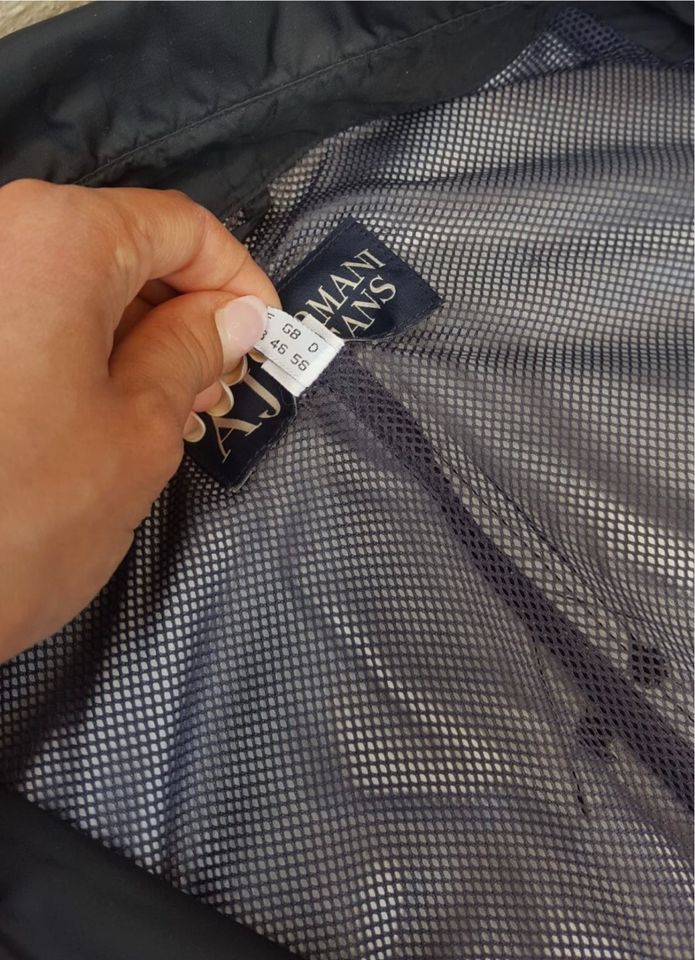 ARMANI JEANS HERREN REGENJACKE Mantel Übergangsjacke Gr 56 in Friedrichshafen